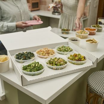 BOXBOX - Hosting made effortless - Salad Near Me - Denver, Colorado