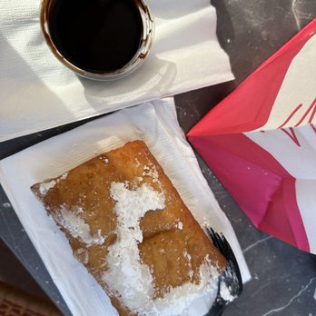 Beignets Expressed - Desserts Near Me - Anaheim, California Beignets Expressed - Desserts Near Me - Anaheim, California