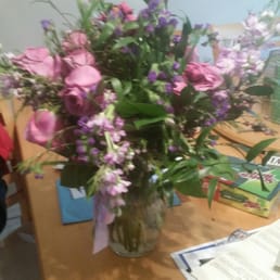 Dying flowers from lake eola florist. This was the day after i got them. Dying flowers from lake eola florist. This was the day after i got them.