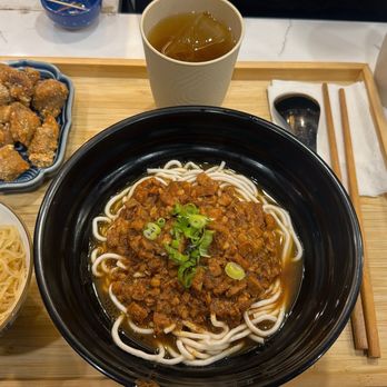 Gulp - Beef Noodle Soup - Taiwanese Near Me - Long Island City, New York Gulp - Beef Noodle Soup - Taiwanese Near Me - Long Island City, New York
