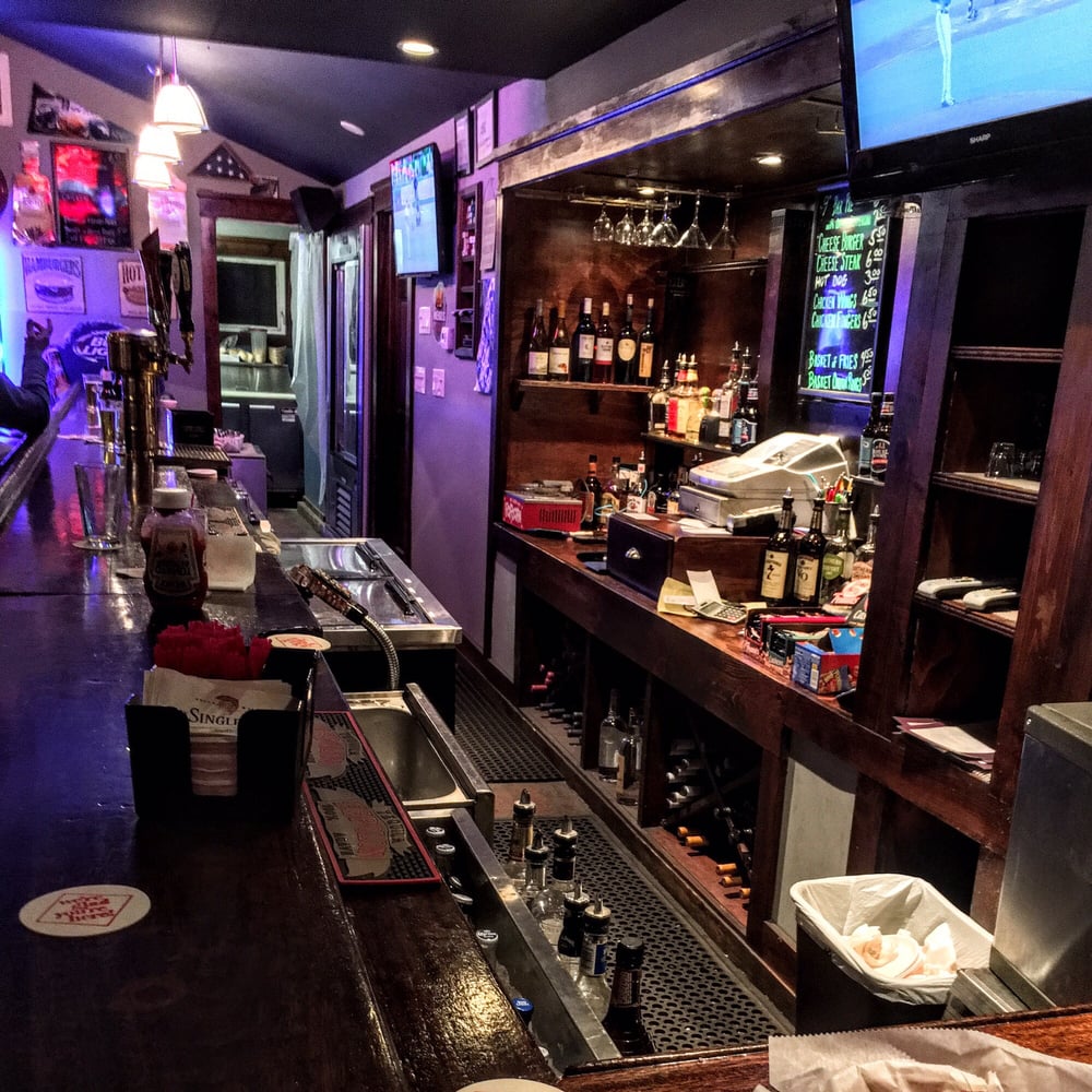 Social spots from Neko's Tavern