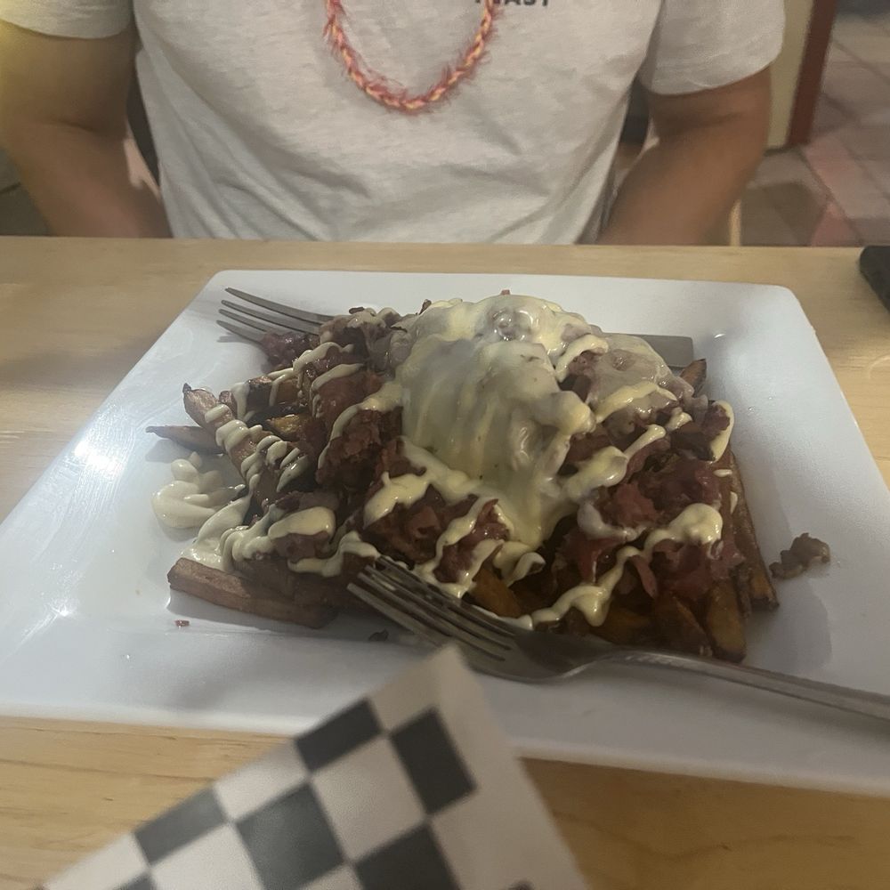 Wyatt’s Place - pastrami Loaded Nachos - Sandwiches Near Me - Keaau, Hawaii Wyatt’s Place - pastrami Loaded Nachos - Sandwiches Near Me - Keaau, Hawaii