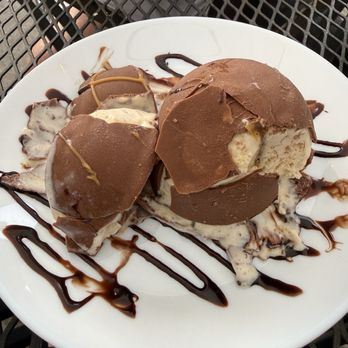 Cucina Bella - My favorite dessert - Pizza Near Me - Bridgeville, Pennsylvania