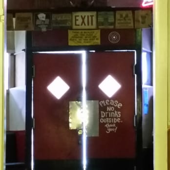 Al the Wop's - Double swinging doors - American Near Me - Walnut Grove, California