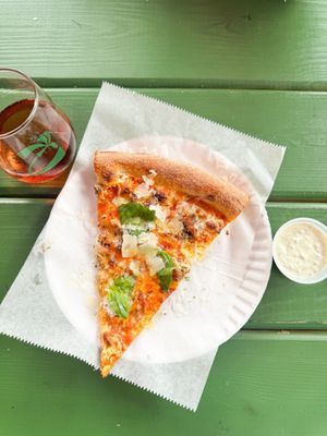 Palm Pizza by null