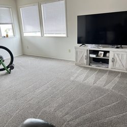J&D Mobile Detailing and Cleaning Solutions - Carpet cleaning