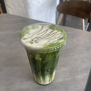 Vivot Craft Cafe - Matcha w sweet cloud - Bubble Tea Near Me - Fullerton, California