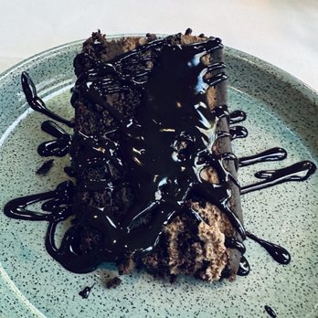 Middleton Place Restaurant - Chocolate mousse cake - Seafood Near Me - Charleston, South Carolina Middleton Place Restaurant - Chocolate mousse cake - Seafood Near Me - Charleston, South Carolina