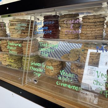Midnight Cookie - Desserts Near Me - Everett, Washington