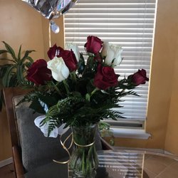 Floreria Guadarrama - Beautiful fresh roses