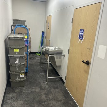 CVS PHARMACY - Updated January 2026 - 37 Photos & 62 Reviews - 20 E ...