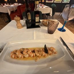 Garlic shrimp Garlic shrimp