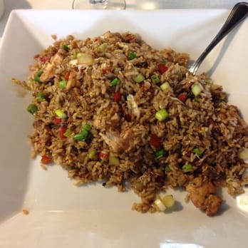 Mar Y Tierra - Arroz chaufa de pollo!!' - Seafood Near Me - Miami, Florida Mar Y Tierra - Arroz chaufa de pollo!!' - Seafood Near Me - Miami, Florida