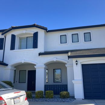 Leo’s Painting - Leo's painting services turned our home into a beautiful landmark in our community - Painters Near Me