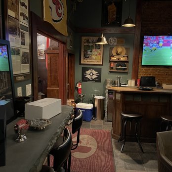 Fidel's - a bar with a television and a bar - Tobacco Shops Near Me - Kansas City, Missouri Fidel's - a bar with a television and a bar - Tobacco Shops Near Me - Kansas City, Missouri