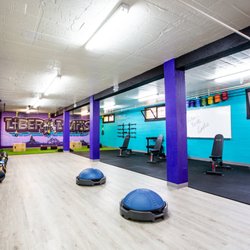 3 custom floors for optimum comfort!