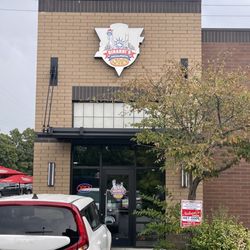 DiNardi’s Pizza & Pasta - Exterior