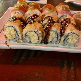 Blue Sushi Sake Grill - Crunchy Blue - Sushi Bars Near Me - Chicago, Illinois