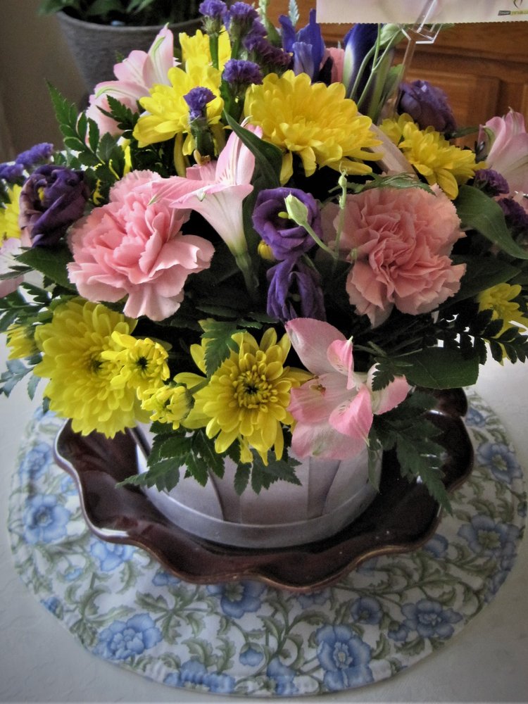 FLOWER PARADE 14 Photos 3045 Clayhill Road, Mississauga, Ontario