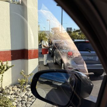 In-N-Out Burger - Burgers Near Me - Rialto, California