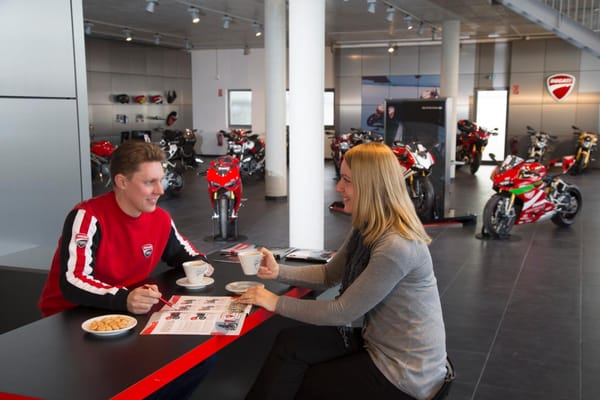 LIMBÄCHER & LIMBÄCHER BIKERS WORLD - 24 Photos - Echterdinger Str. 85 ...