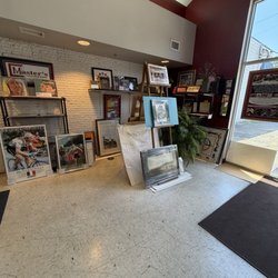 Master's Frame Shop Supply - Showroom displays