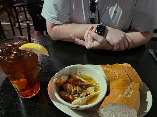 G&B Oyster Bar by null