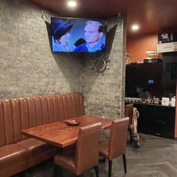 Jellyfish Seafood Bar - They have a few t.v's - Seafood Near Me - Gilroy, California Jellyfish Seafood Bar - They have a few t.v's - Seafood Near Me - Gilroy, California