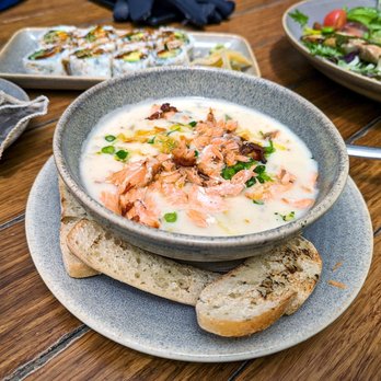 Pacific Catch - salmon chowder $13 - Seafood Near Me - San Francisco, California Pacific Catch - salmon chowder $13 - Seafood Near Me - San Francisco, California