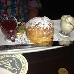 The Glenside - Scones & beer