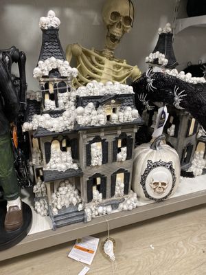 Michaels by null