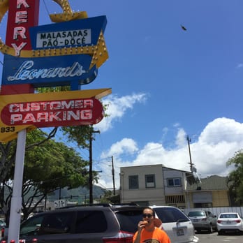 Leonard's Bakery - Bakeries Near Me - Honolulu, Hawaii