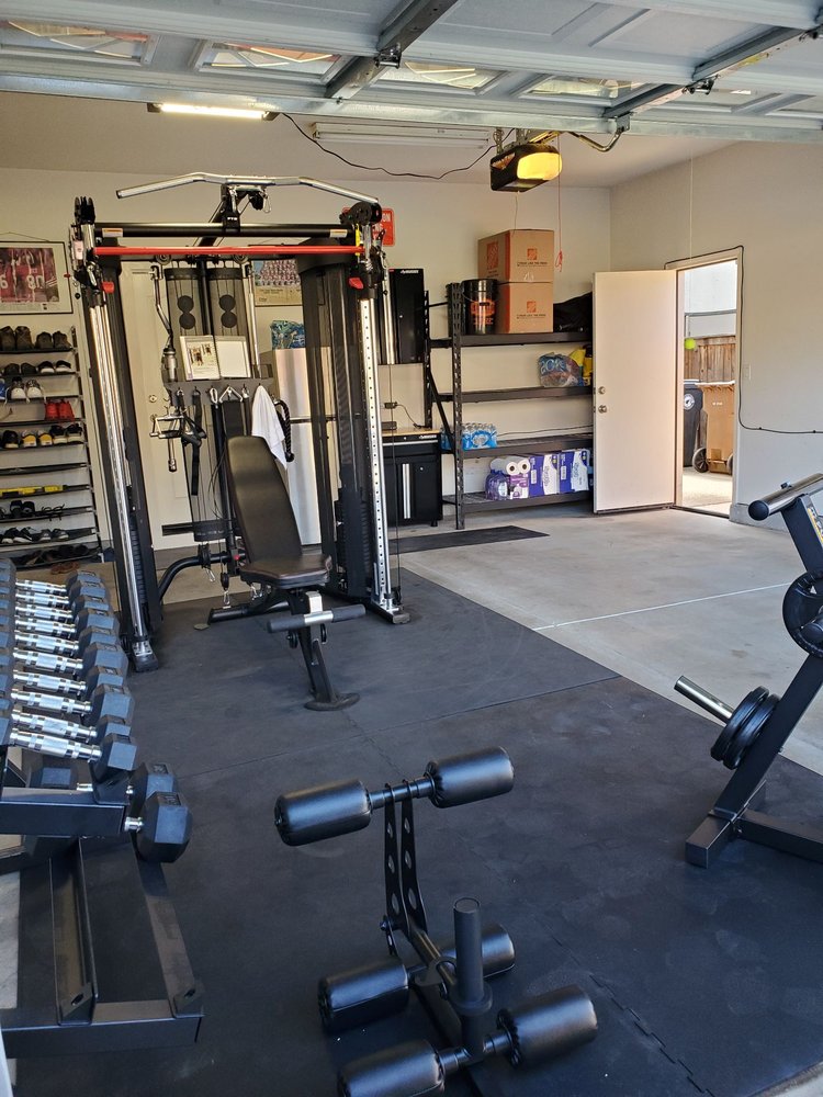 TOP FITNESS STORE Updated September 2024 22 Photos & 48 Reviews 10333 Fairway Dr