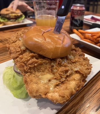 Burg & Barrel - Lenexa by null