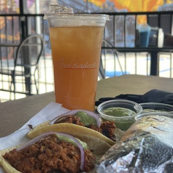 Guisados - Mexican Near Me - Los Angeles, California
