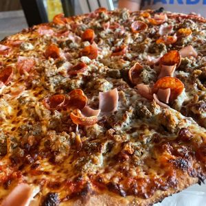 GUS’S CARRY OUT OF HARTLAND - 30 Reviews - 10590 Highland Rd, Hartland