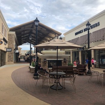 Charlotte Premium Outlets - Outlet Stores Near Me - Charlotte, North Carolina Charlotte Premium Outlets - Outlet Stores Near Me - Charlotte, North Carolina