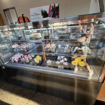 85°C Bakery Cafe-Gardena - Yum - Coffee & Tea Near Me - Gardena, California