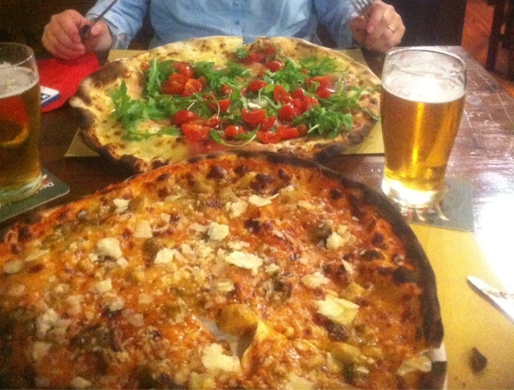 GOLDEN SALOON Updated April 2024 Via Garibaldi 3, Umbertide