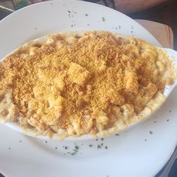 Storrowton Tavern & Carriage House - Blackened Mac and cheese
