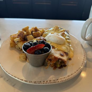 First Watch - Chickichanga; it was ok; ingredients could be more evenly distributed - Breakfast & Brunch Near Me - Orlando, Florida