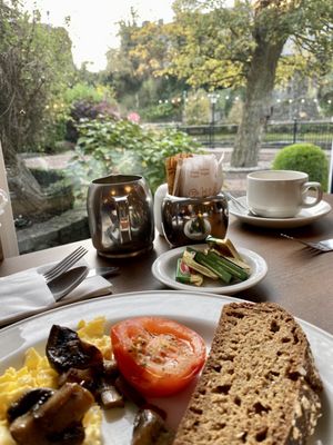 Kilkenny River Court Hotel by null