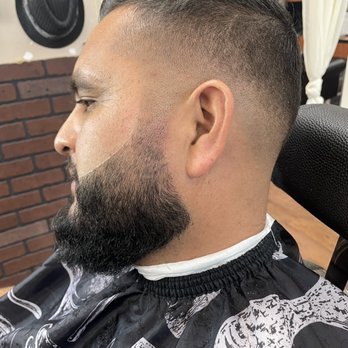Murrieta Clean Cut Barber Shop - beard shave & med drop fade - Barbers Near Me - Murrieta, California Murrieta Clean Cut Barber Shop - beard shave & med drop fade - Barbers Near Me - Murrieta, California