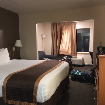 New Victorian Suites - Room - Hotels Near Me - Lincoln, Nebraska New Victorian Suites - Room - Hotels Near Me - Lincoln, Nebraska