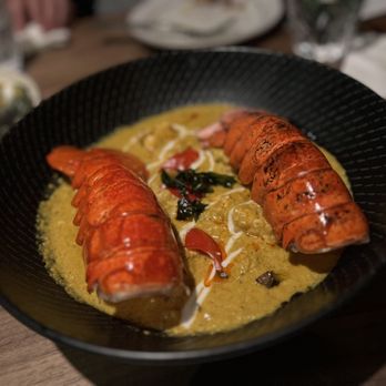 Star Leaf - Curry lobster - Asian Fusion Near Me - Pasadena, California