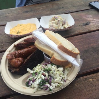 Micklethwait Craft Meats - Brisket, jalapeño cheddar sausage and ribeye with grits, slaw, potatoe salad - Food Trucks Near Me - Austin, Texas