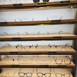Warby Parker Shops at Farmington Valley
