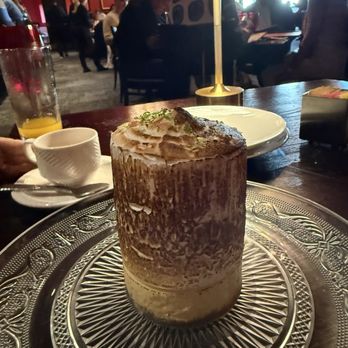 Teatro Restaurant - Key lime pie - Spanish Near Me - Miami, Florida