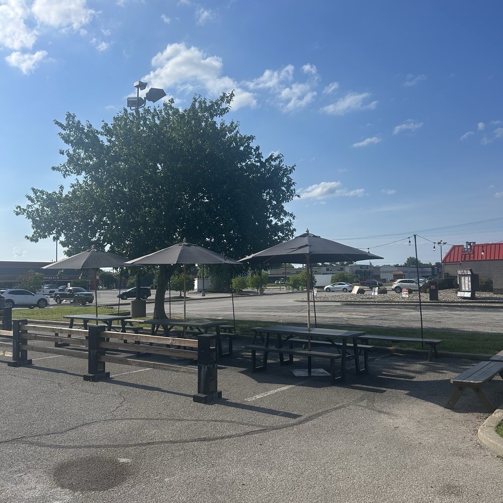 Kiraboos Shaved Ice - Seating outside - Shaved Ice Near Me - St. Peters, Missouri Kiraboos Shaved Ice - Seating outside - Shaved Ice Near Me - St. Peters, Missouri