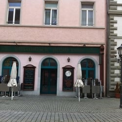 Shamrock Irish Pub